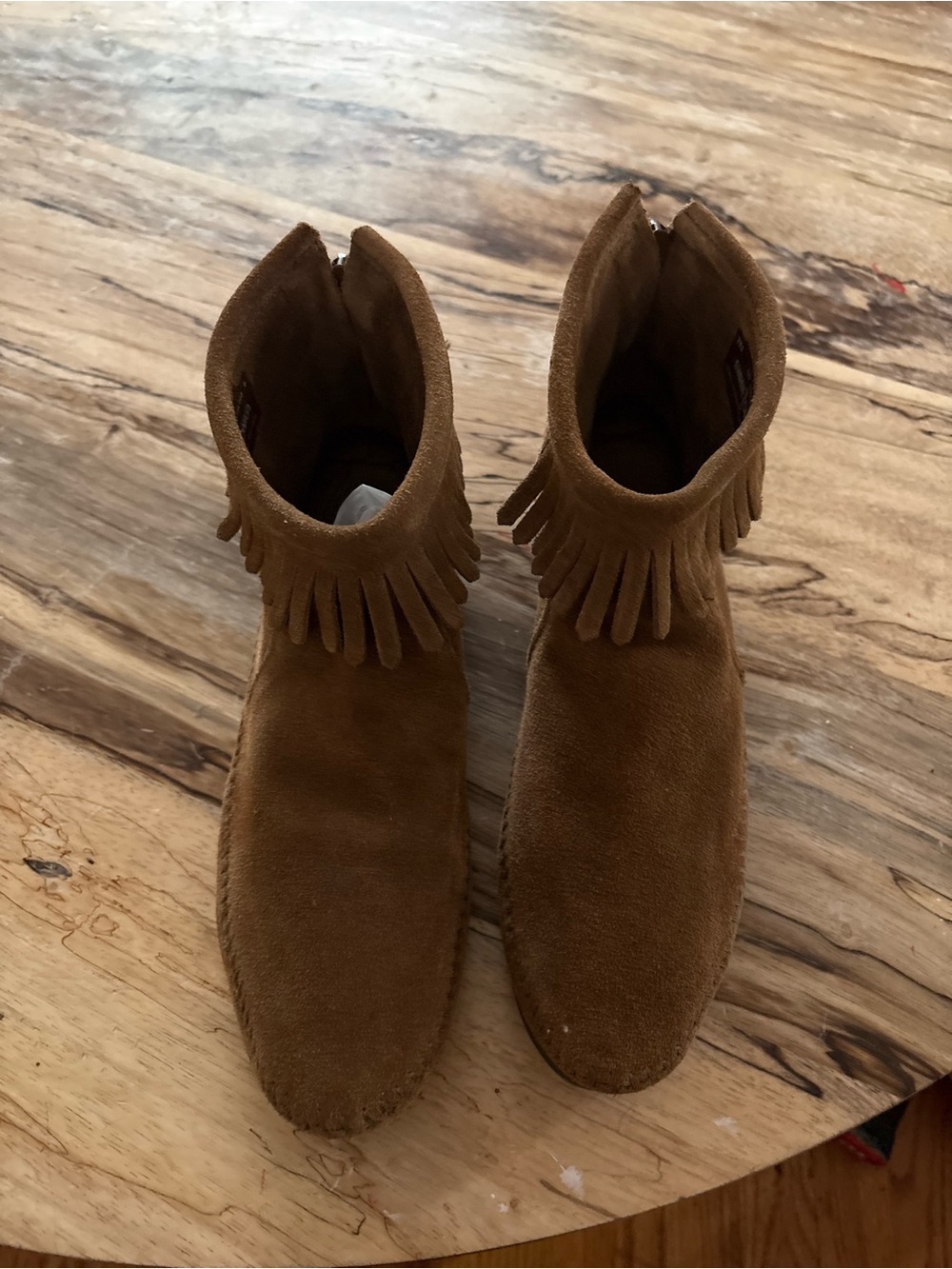 Minnetonka Brown Suede Fringe Ankle Boots Model 283, women’s Size 10